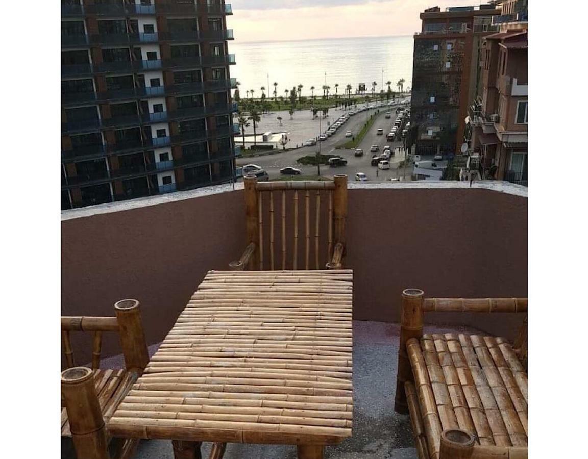 Hotel Batumi Inn Exterior photo